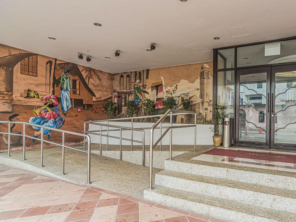 Hi Hotel Dot Сингапур Екстериор снимка