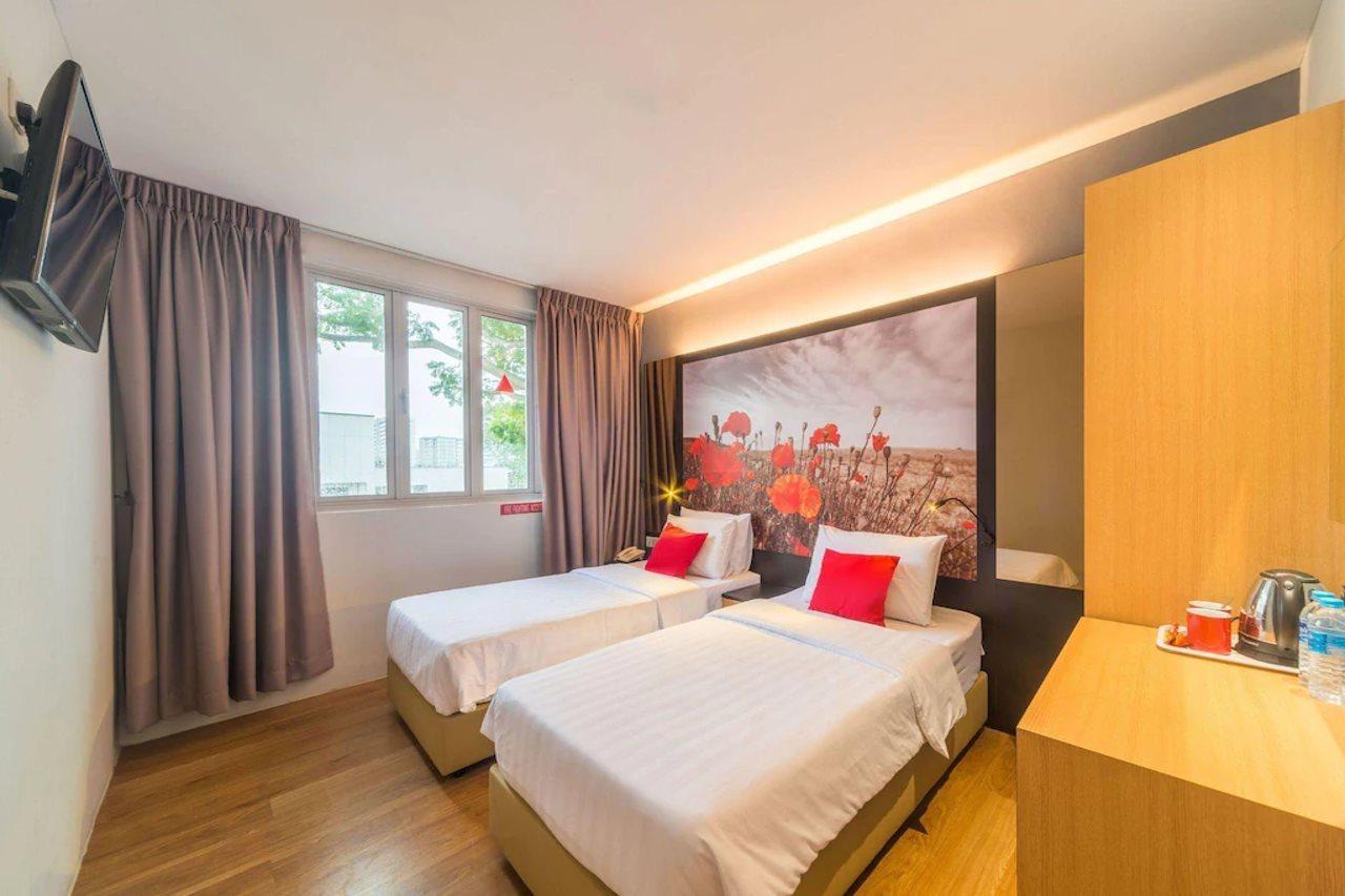 Hi Hotel Dot Сингапур Екстериор снимка