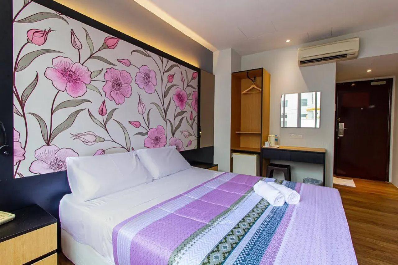 Hi Hotel Dot Сингапур Екстериор снимка