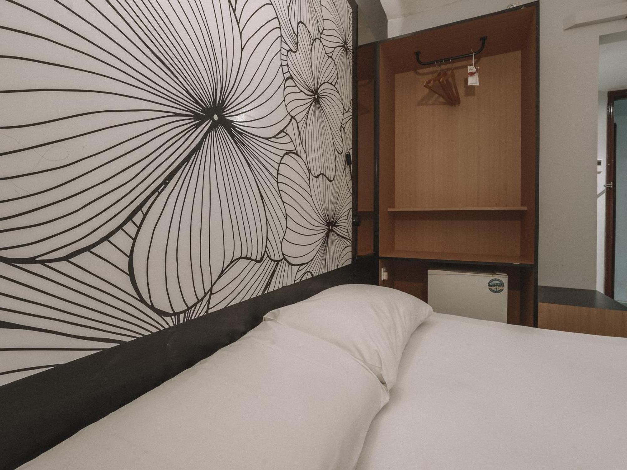 Hi Hotel Dot Сингапур Екстериор снимка