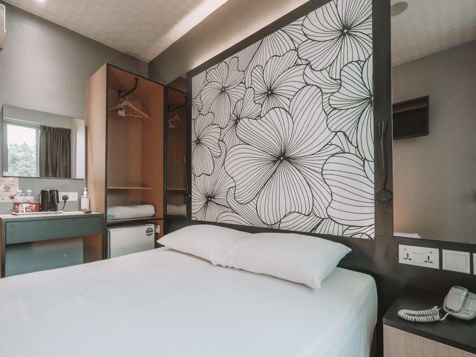 Hi Hotel Dot Сингапур Екстериор снимка
