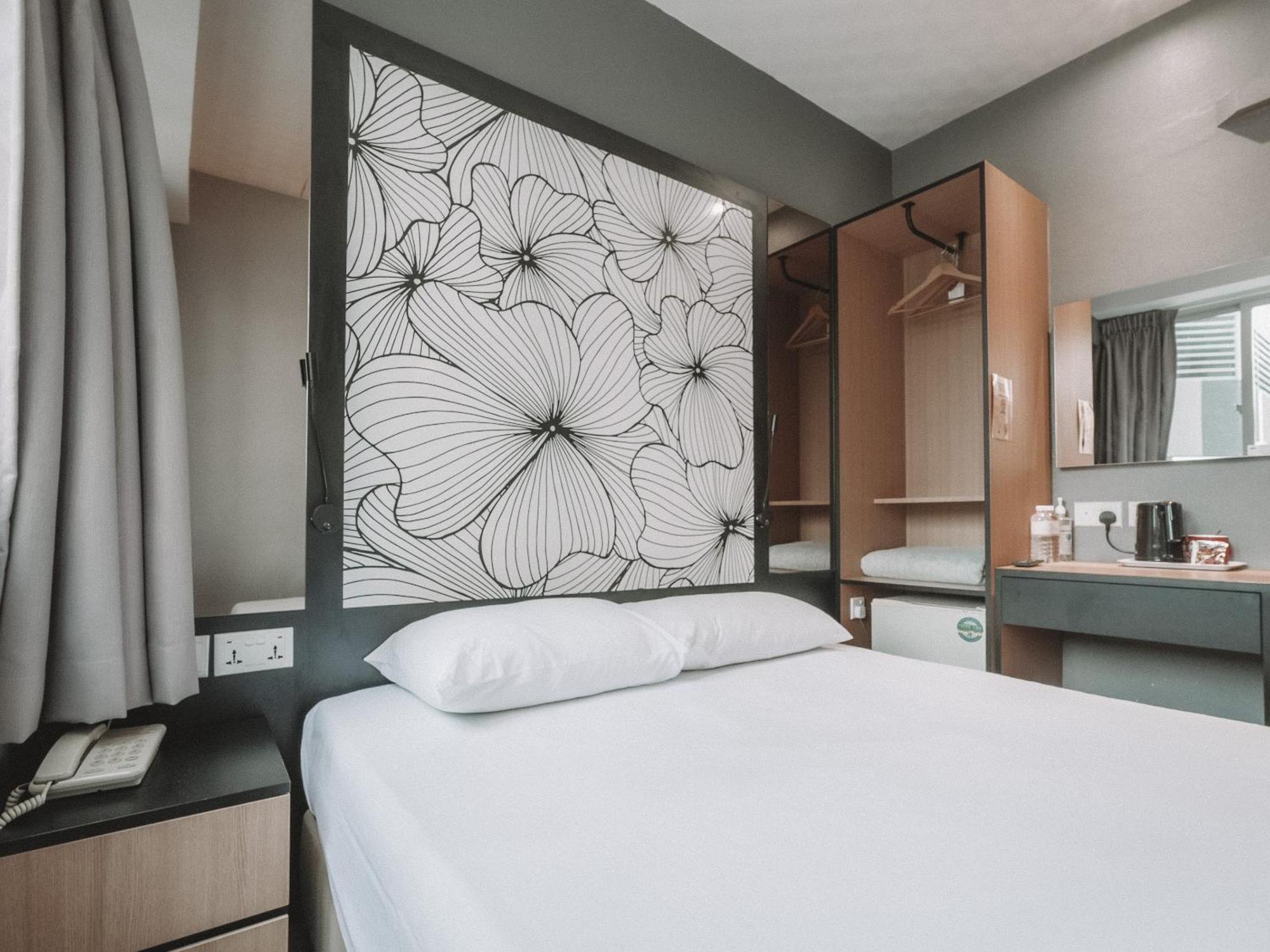 Hi Hotel Dot Сингапур Екстериор снимка