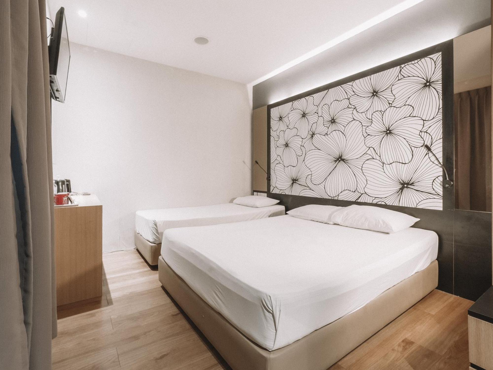 Hi Hotel Dot Сингапур Екстериор снимка