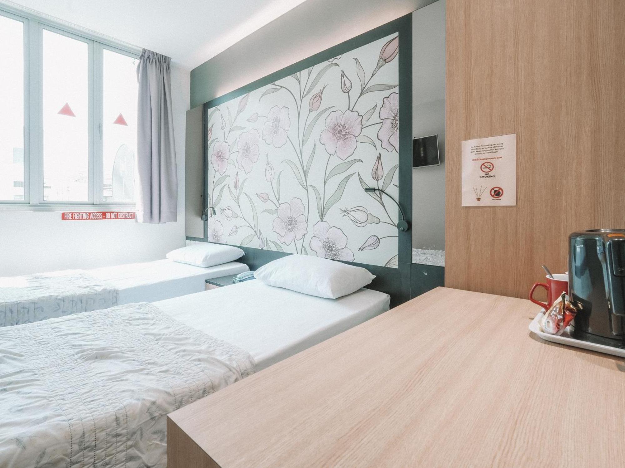 Hi Hotel Dot Сингапур Екстериор снимка